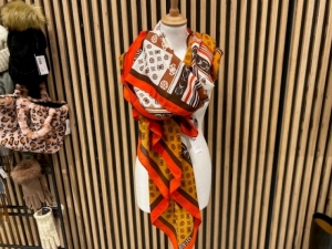 kefiah 140x140 coral 
