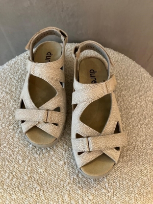 yvonne beige beige