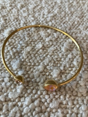 gouden armband met orange stee oranje