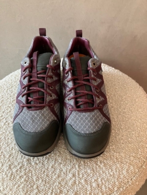 stockholm grey fushia grijs