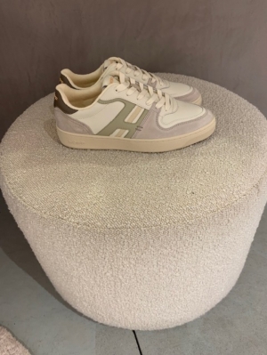 Fleming beige