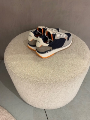 Delos blauw