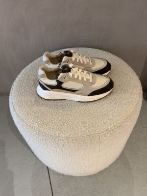 manhattan beige