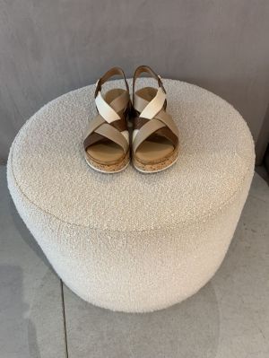 82.743.54 beige